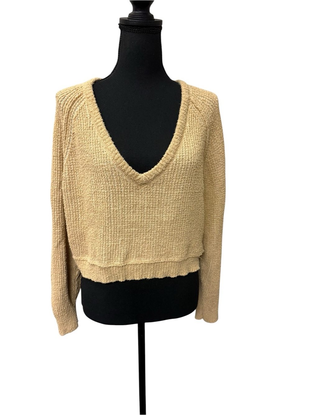 Free People Tan Cropped Knit V Neck Sweater Small Boho Cozy Chic Pullover Top - Picture 2 of 10
